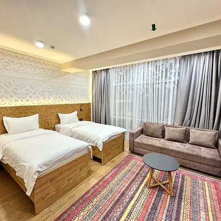 Dami Almaty Hotel Dış mekan fotoğraf