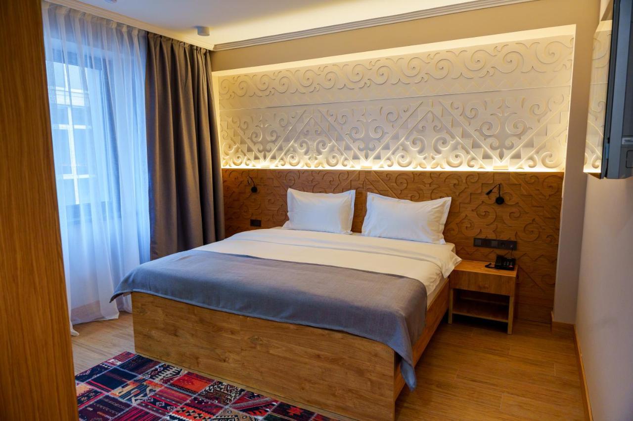 Dami Almaty Hotel Dış mekan fotoğraf