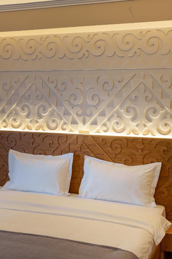 Dami Almaty Hotel Dış mekan fotoğraf