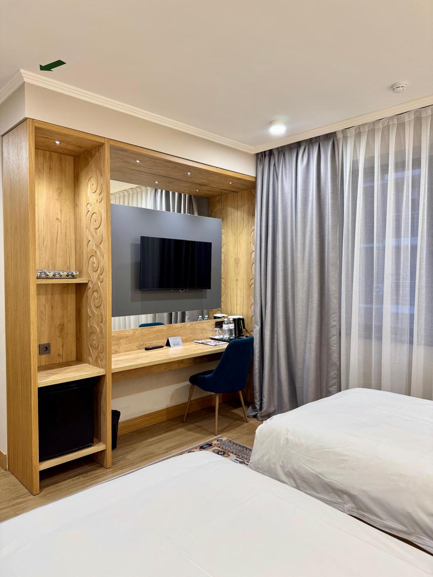 Dami Almaty Hotel Dış mekan fotoğraf
