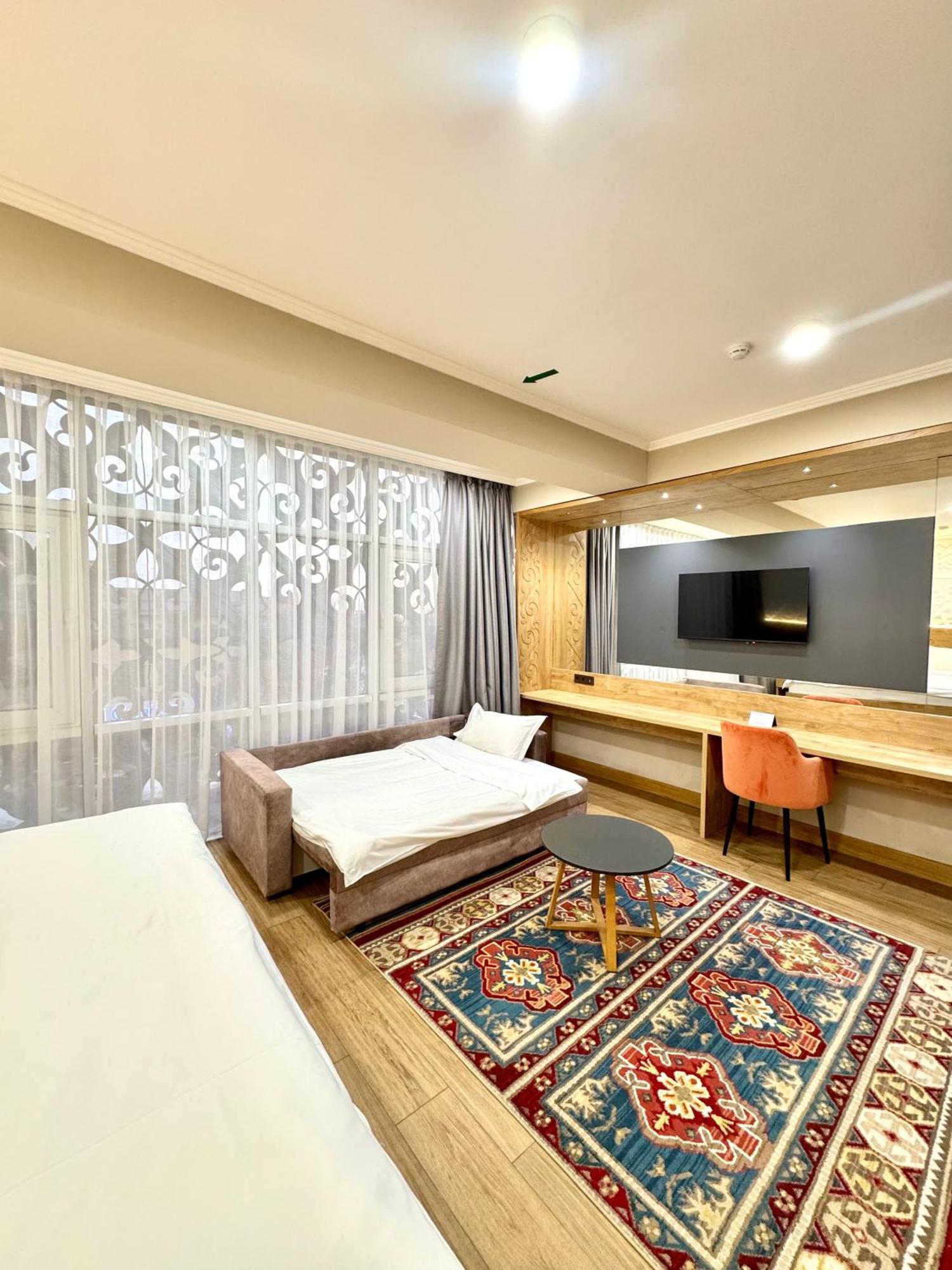 Dami Almaty Hotel Dış mekan fotoğraf